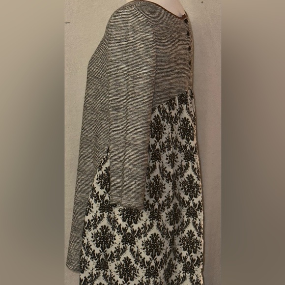 THML stitch fix button back blouse. Size medium. - Picture 4 of 7